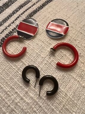 Set of 3 Retro Red and Black Hoop Earrings Duo